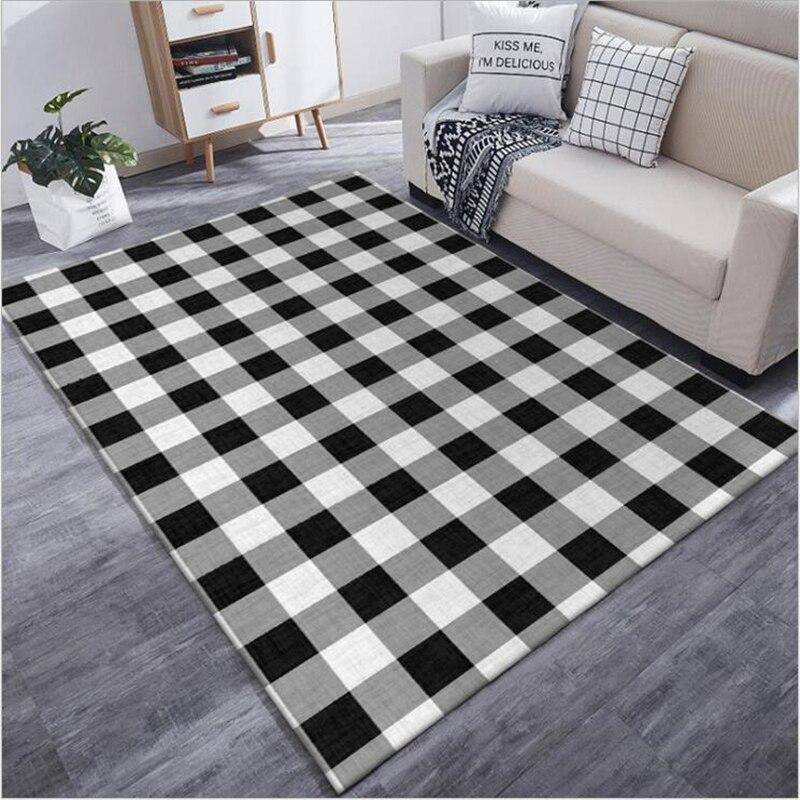 Tapis rectangle à quadrillage noir et blanc - vue 4 sur 5