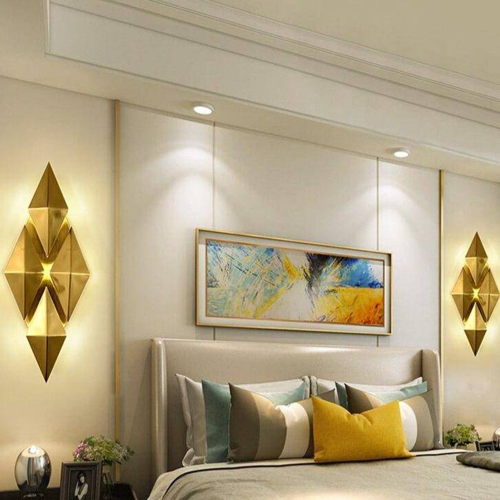 Applique murale design LED avec plusieurs losanges en métal