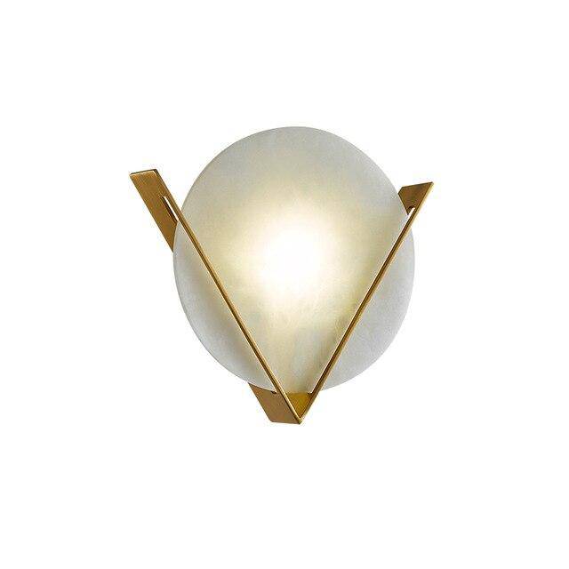 Applique murale design LED avec cercle en marbre et triangle doré