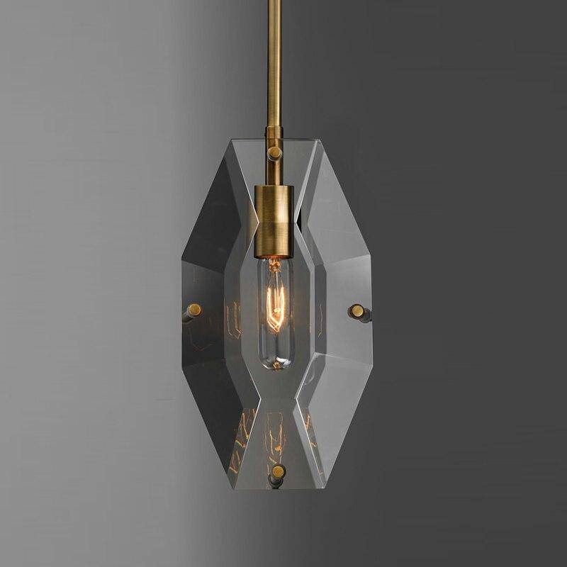 Suspension design LED avec verre en forme de crystal et tige dorée Loft