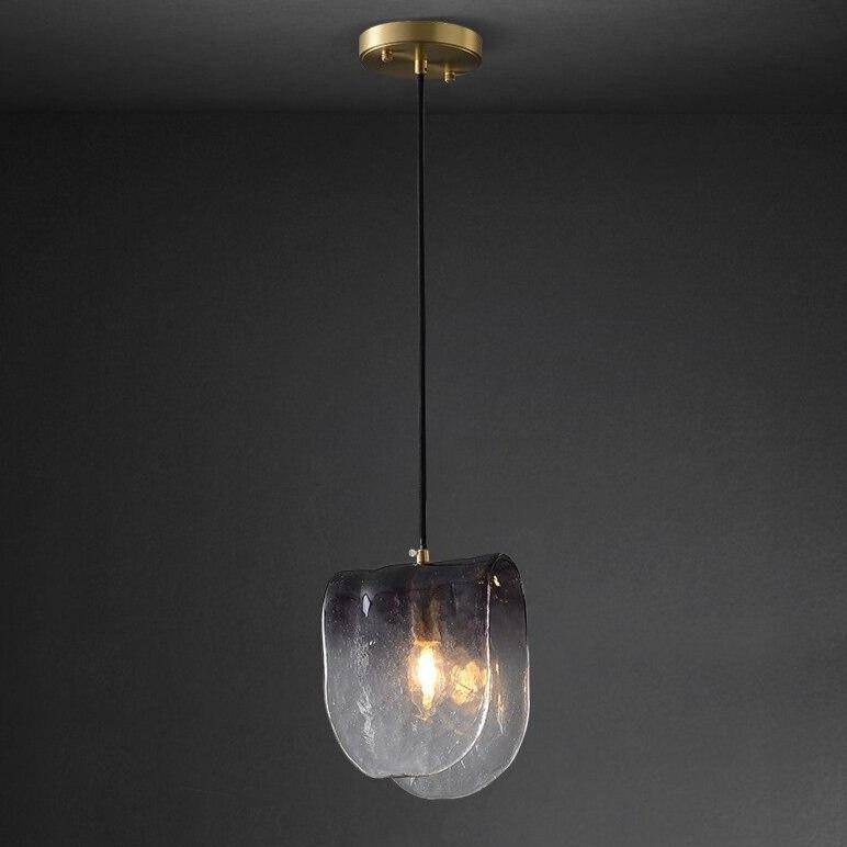 Suspension design LED dorée avec abat-jour en tuile de verre - vue 4 sur 7