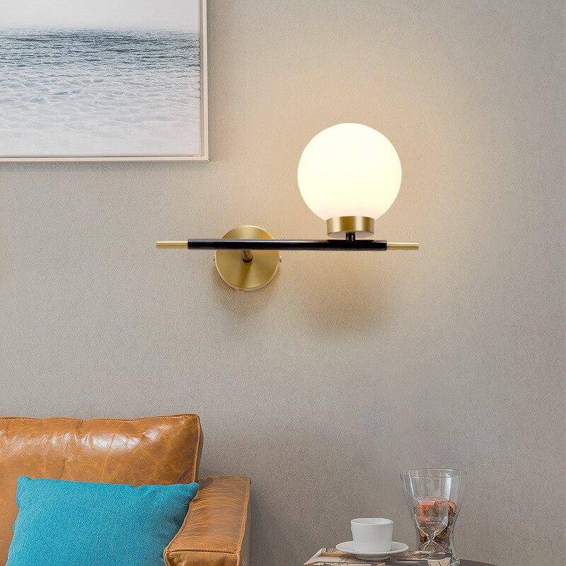 Applique murale design LED dorée avec boule en verre Wall - vue 6 sur 9