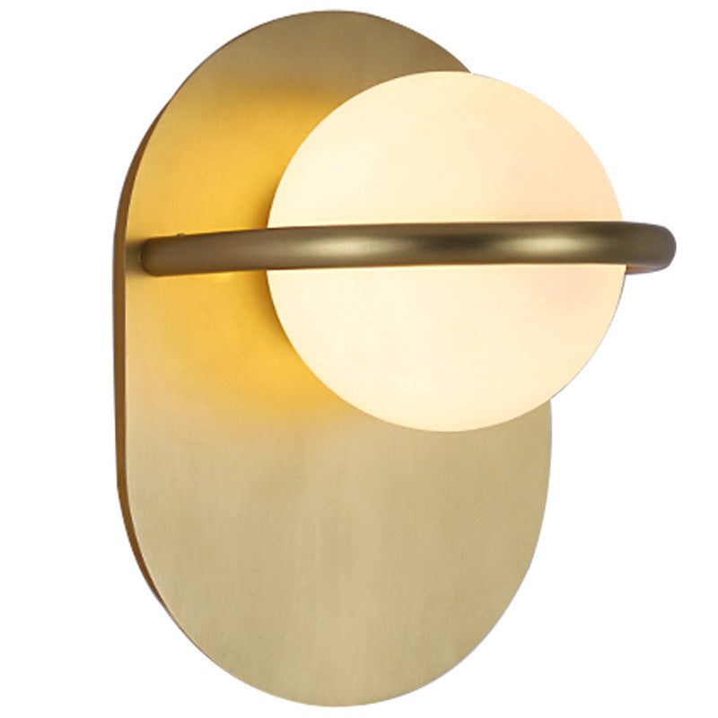 Applique murale design LED en métal doré Loopi