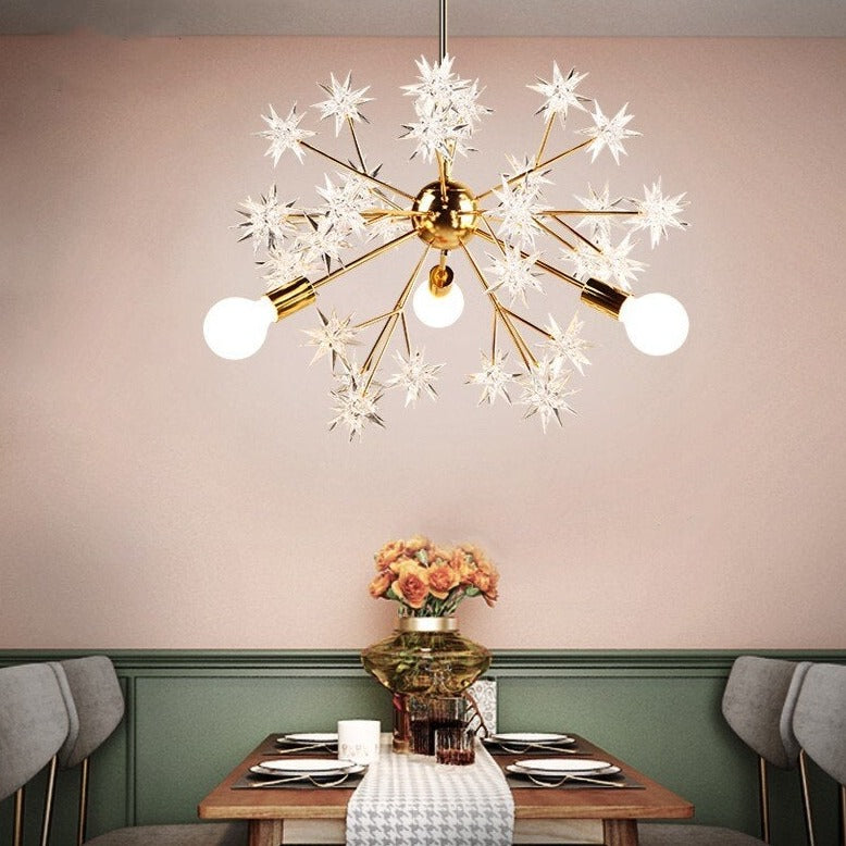 Lustre moderne métallique avec des étoiles étincelantes Tanit
