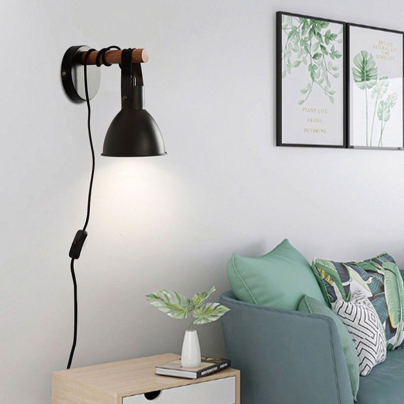 Applique murale industrielle LED avec abat-jour conique noir Nofti