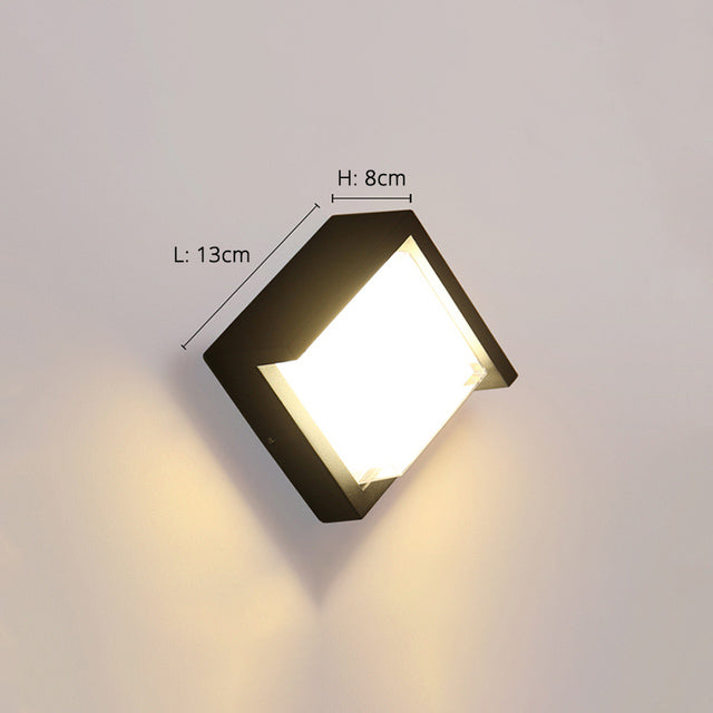 Applique murale design LED résistant à l'humidité Aliénor