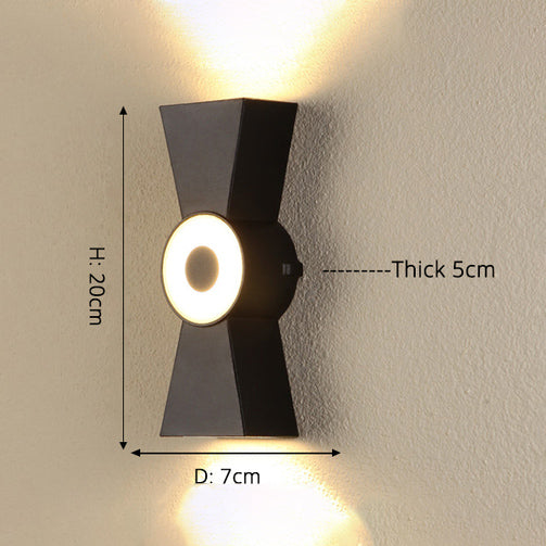Applique murale design LED résistant à l'humidité Aliénor
