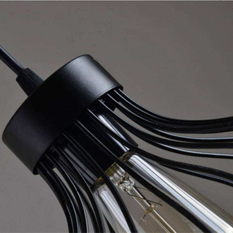 Suspension design industriel avec lampe en cage - vue 8 sur 8