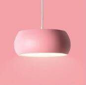 Suspension ronde de couleur vive Creative