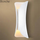 Applique murale design à LED en métal Pillow