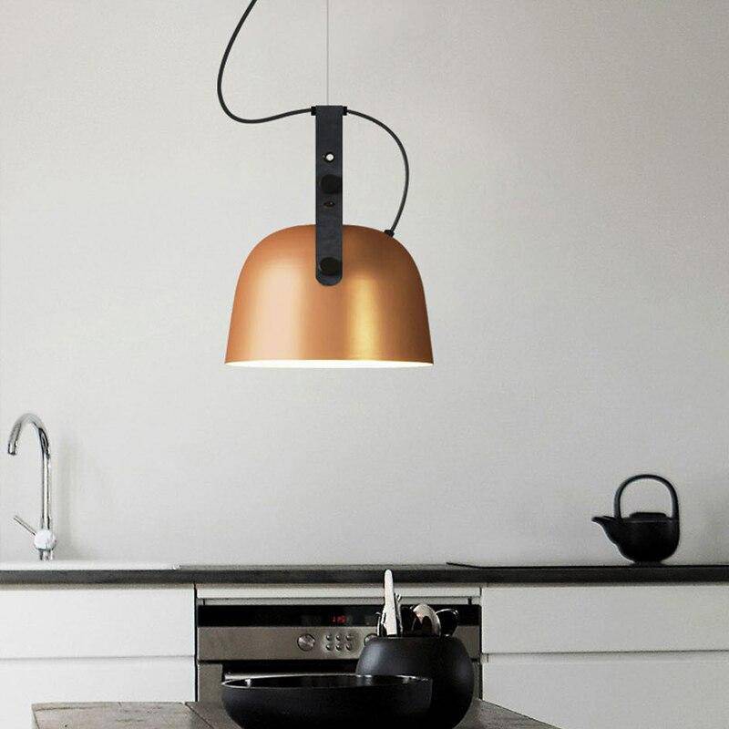 Suspension design LED avec abat-jour en métal arrondi Loft