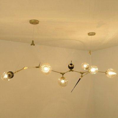 Lustre design à LED moderne doré et noir avec boules en verre et pics