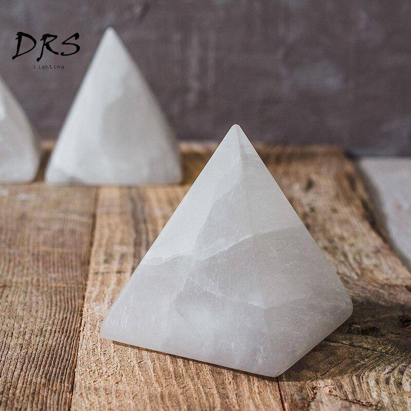 Lampe à poser pyramide minérale - vue 3 sur 3