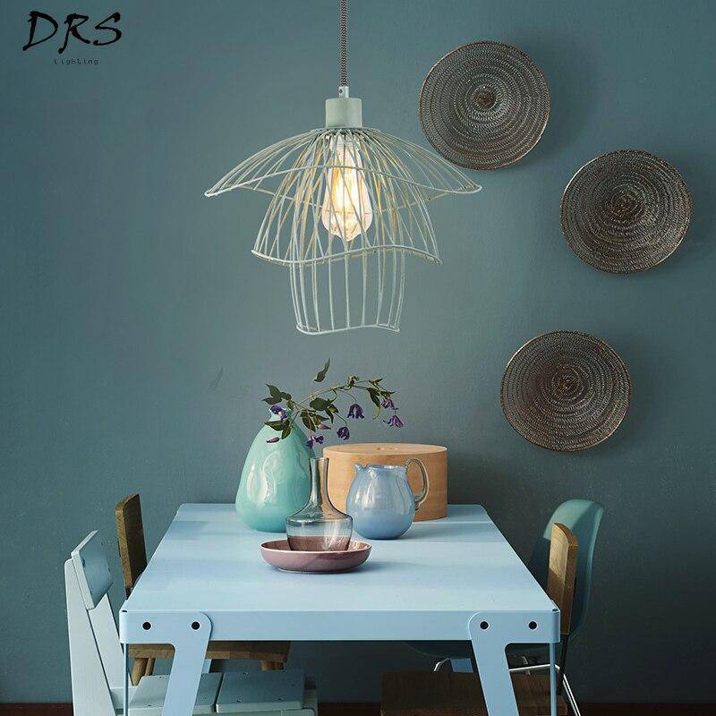 Suspension design en cage de couleur Concise - vue 8 sur 8