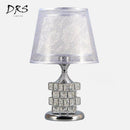 Lampe de chevet abat-jour et cristaux Rubiks
