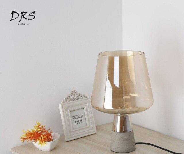 Lampe de chevet vintage en verre Loft - vue 9 sur 10