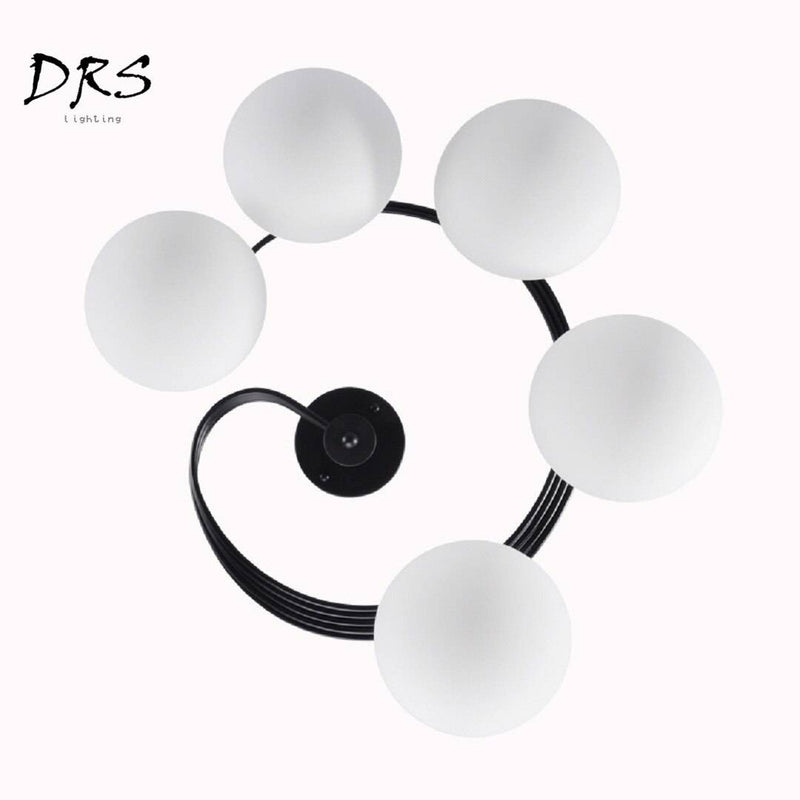 Plafonnier LED en spirale avec boules de verre Ball