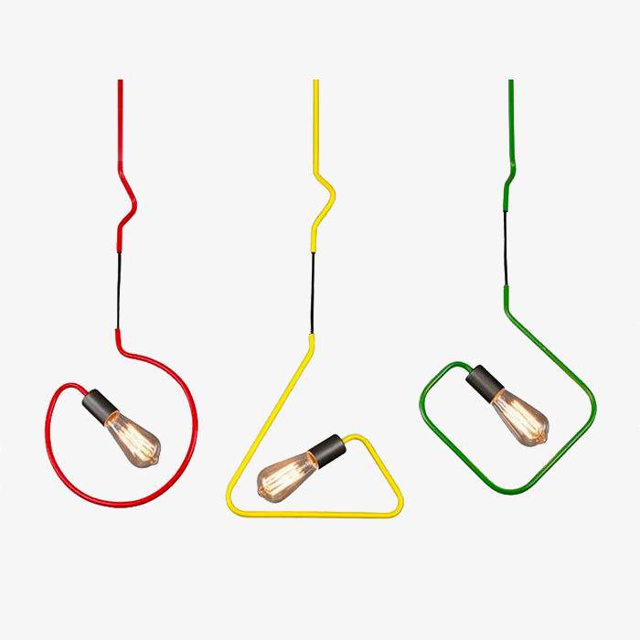 Suspensions design LED en forme géométriques de couleurs - vue 2 sur 9
